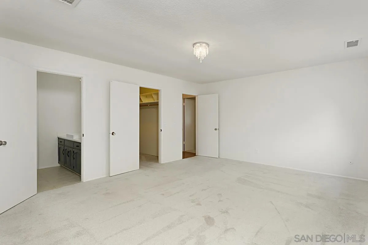 12759 Claire Drive Poway, CA 92064 - Photo 25 of 40 an empty room with closet