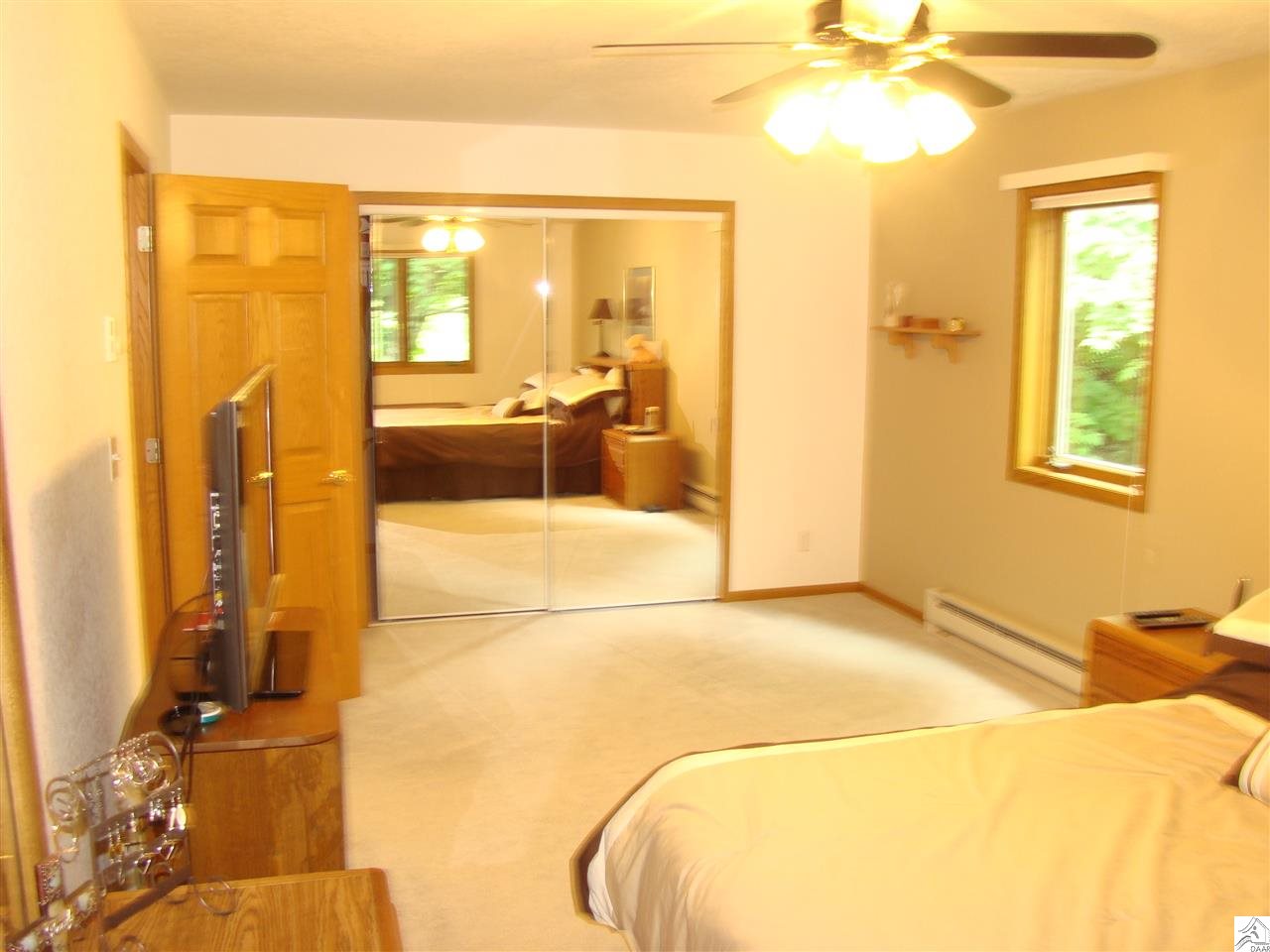 3457 West Tischer Road Duluth, MN 55803 - Photo 11 of 17 Gallery Image 11