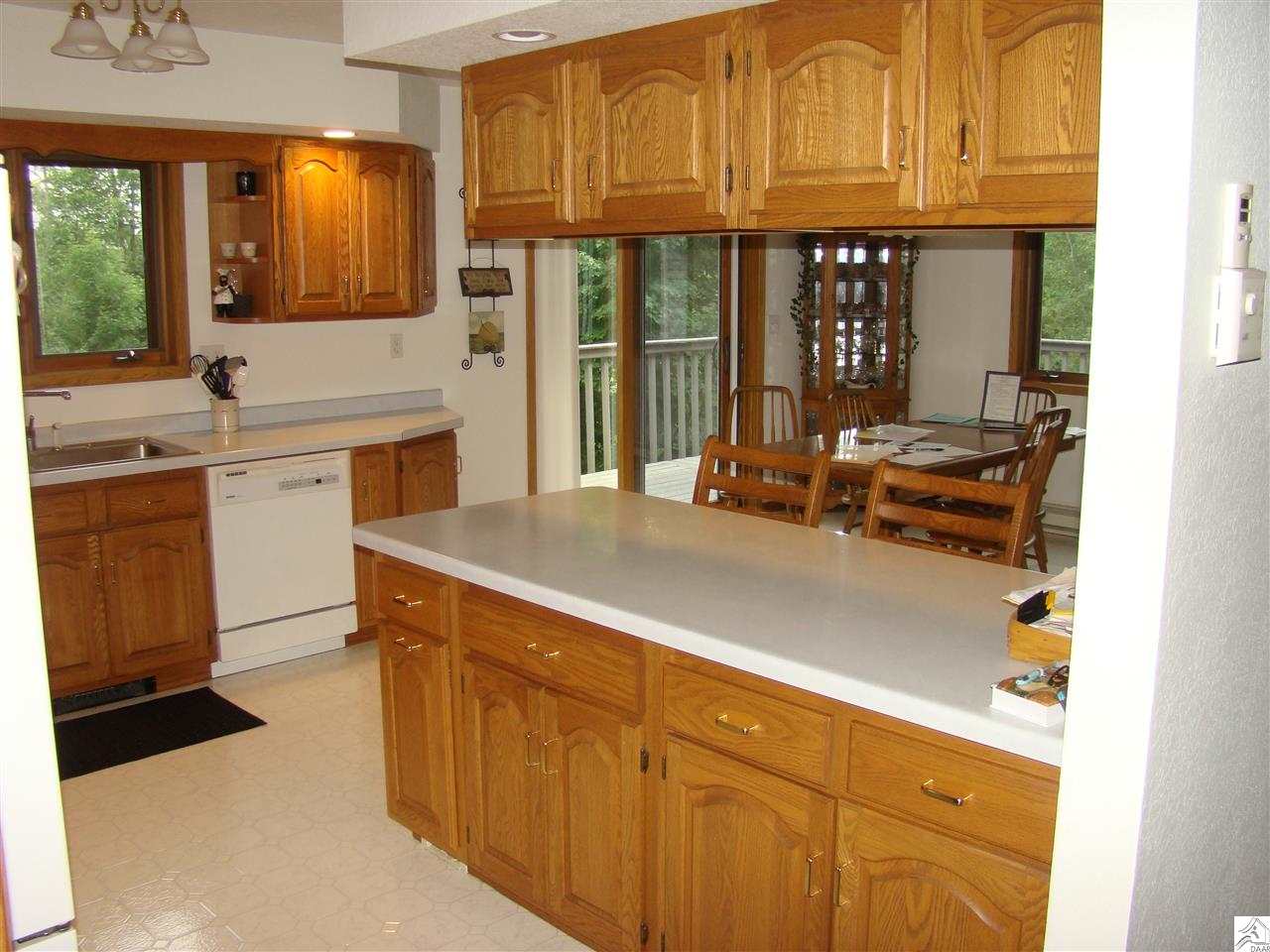 3457 West Tischer Road Duluth, MN 55803 - Photo 6 of 17 Gallery Image 6