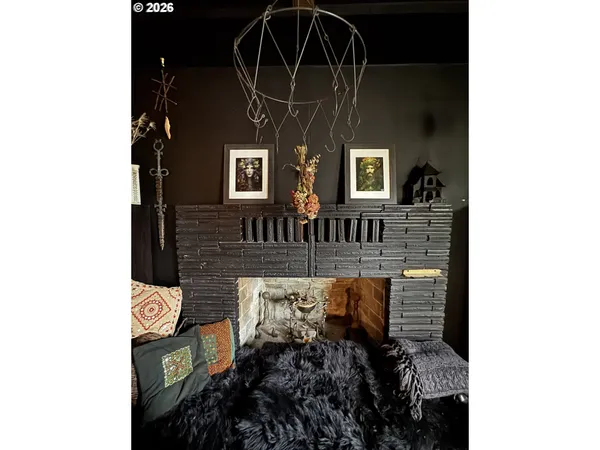 $465,000 | 805 River Road, Eugene, OR 97404