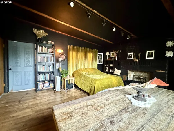 $465,000 | 805 River Road, Eugene, OR 97404