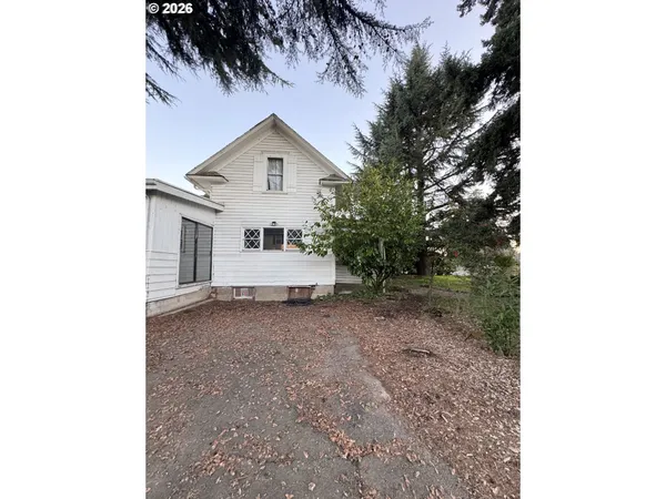 $465,000 | 805 River Road, Eugene, OR 97404