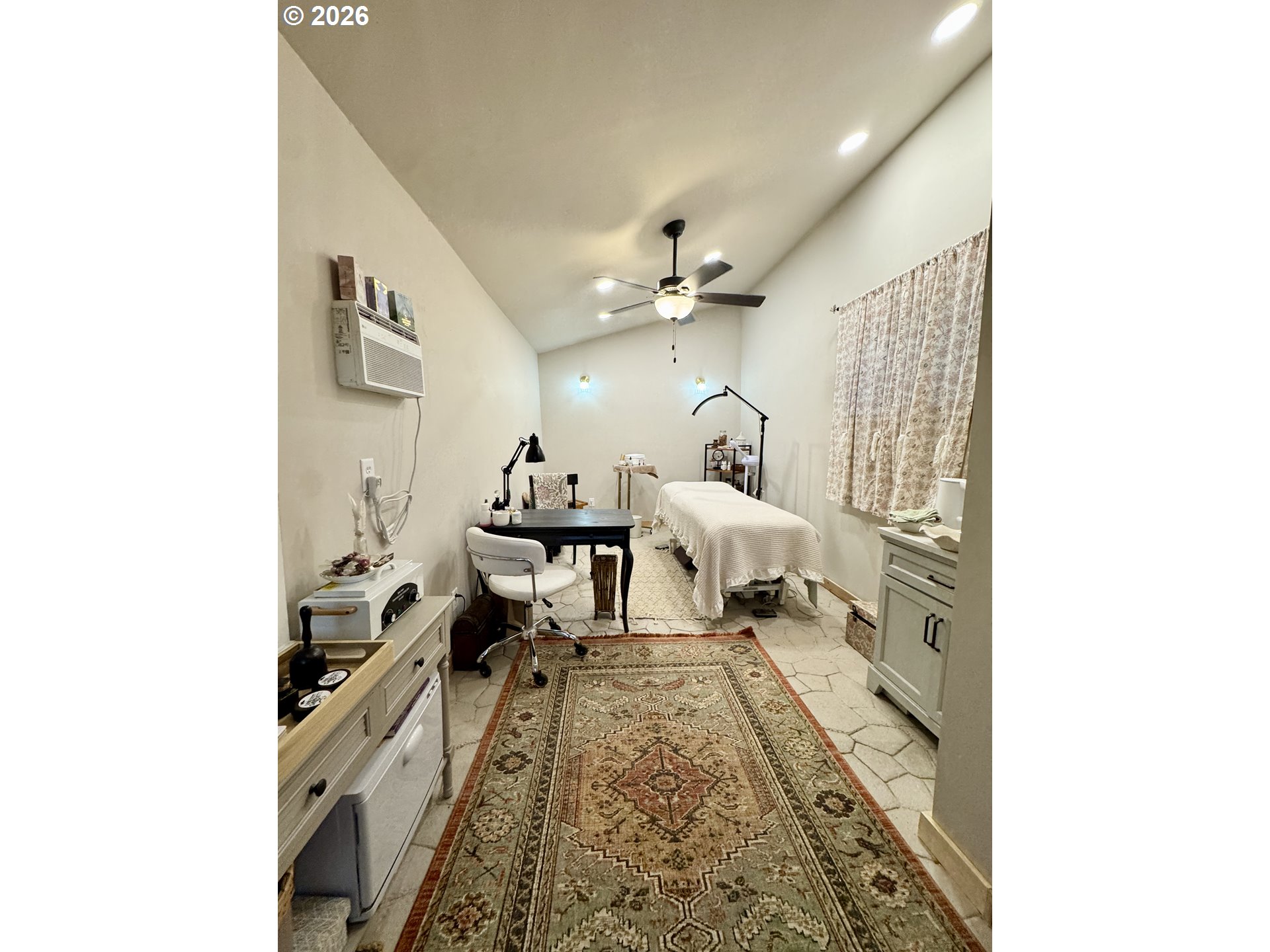 805 River Road Eugene, OR 97404 - Photo 9 of 45