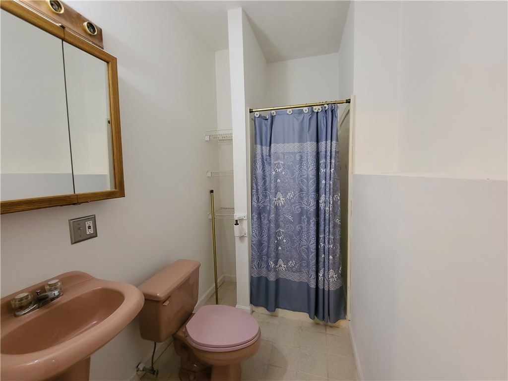 1000 Post Road Warwick, RI 02888 - Photo 17 of 18