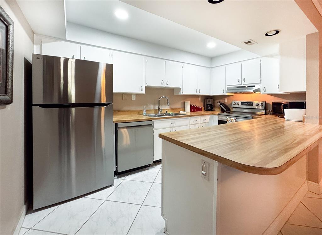 12760 Indian Rocks Road, Unit 510 Largo, FL 33774 - Photo 5 of 52