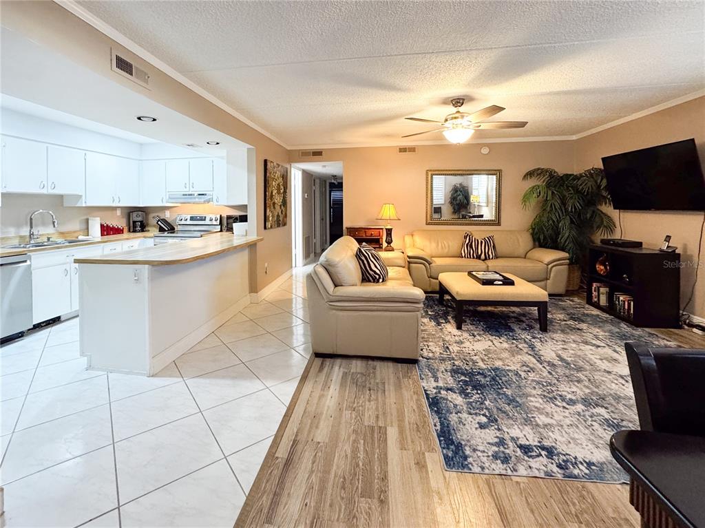 12760 Indian Rocks Road, Unit 510 Largo, FL 33774 - Photo 6 of 52