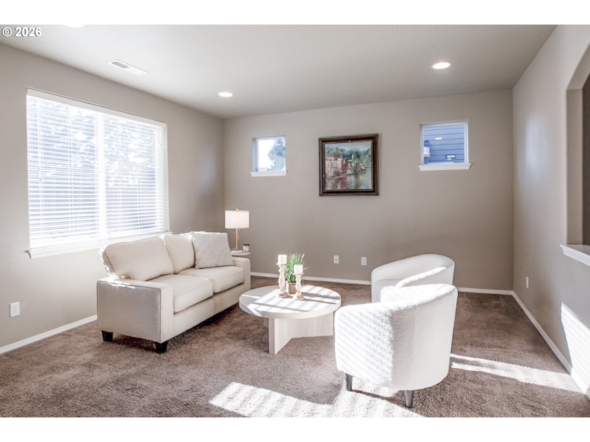 2952 Shelby Way Eugene, OR 97404 - Photo 7 of 25 a living room with furniture and a window