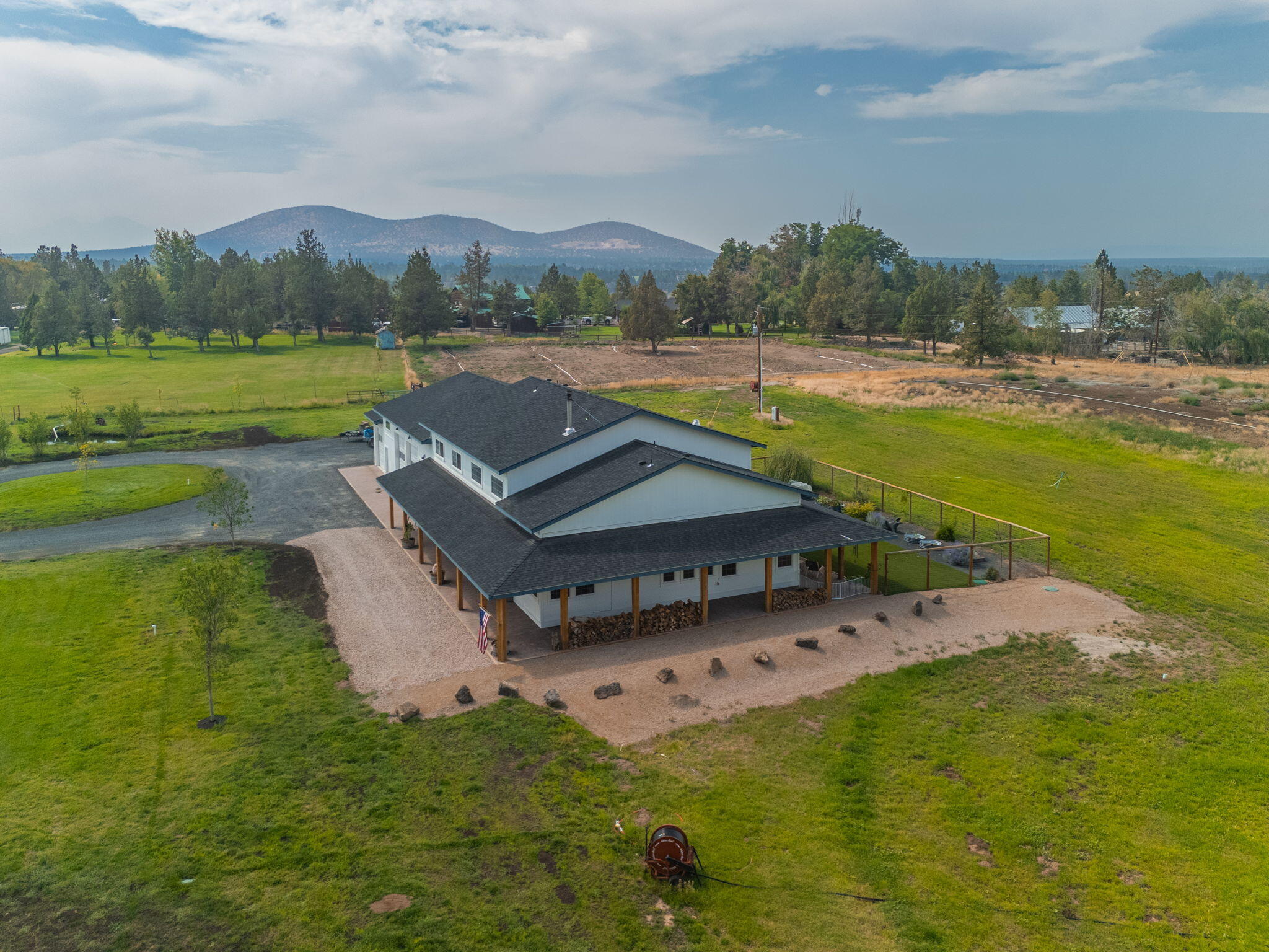 2185 Southwest 55th Street Redmond, OR 97756 - Photo 72 of 82 24-web-or-mls-Riley_Visuals-24
