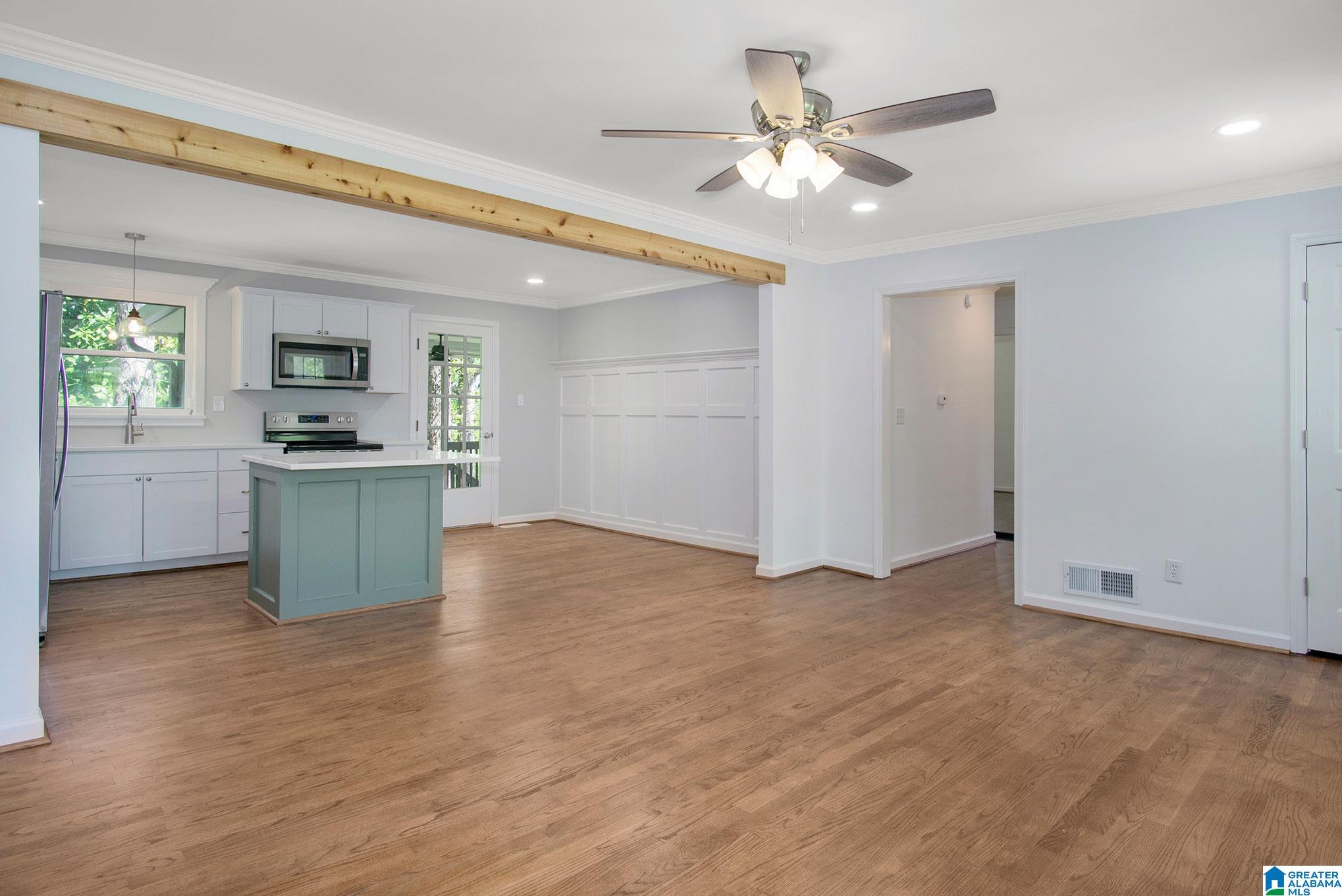 645 14th Street Calera, AL 35040 - Photo 3 of 33