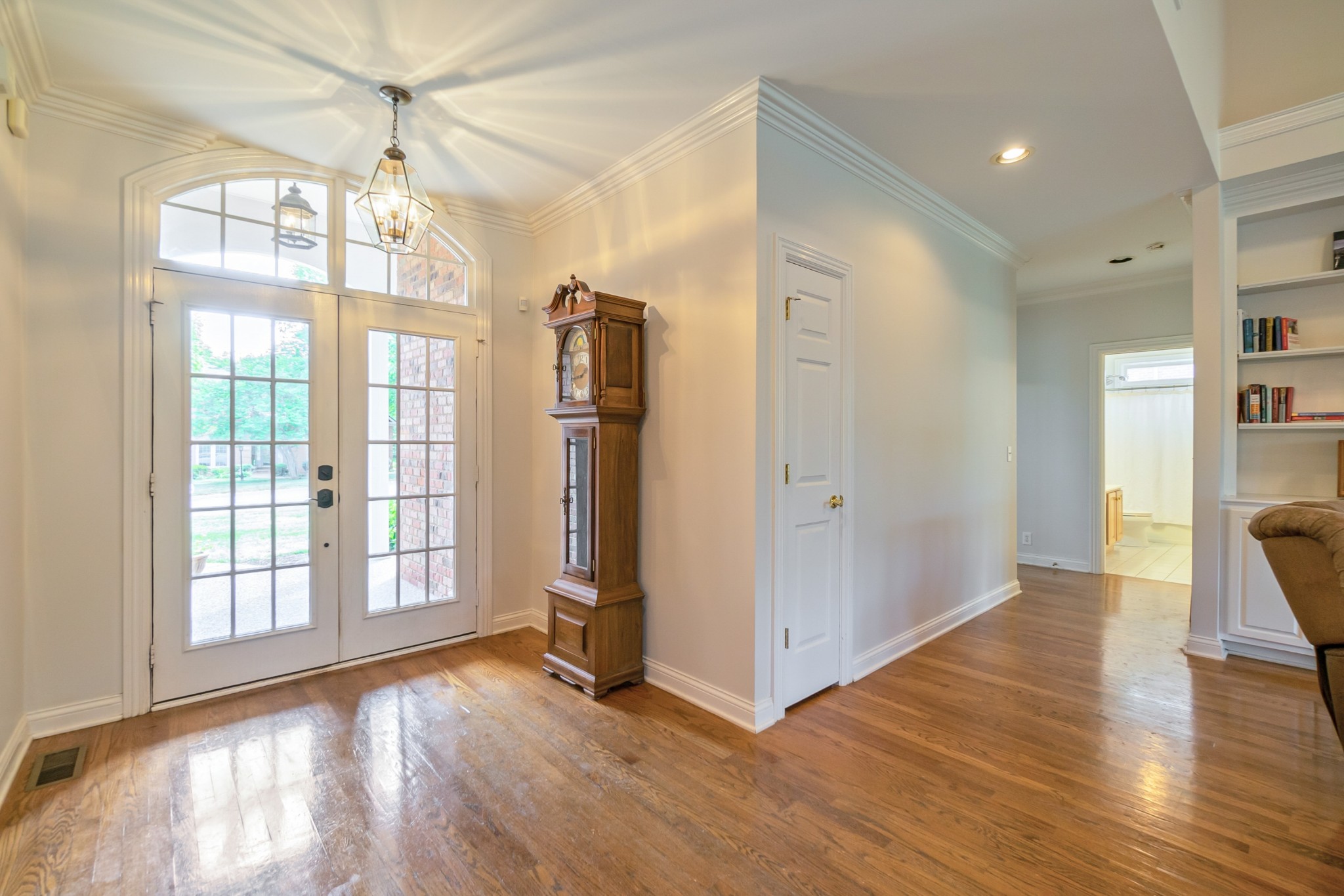 413 Doe Ridge Franklin, TN 37067 - Photo 4 of 42 a view of livingroom with hardwood floor and a ceiling fan
