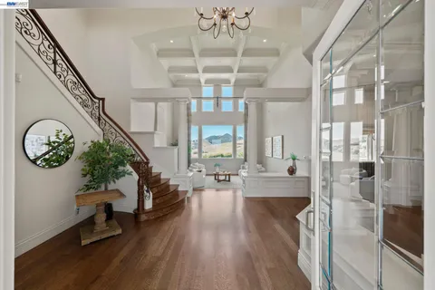 $5,750,000 | 27 Eagle Ridge Lane, Danville, CA 94506