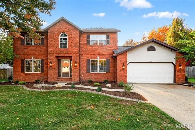 $389,900 | 607 Shamrock Drive, O'Fallon, IL 62269
