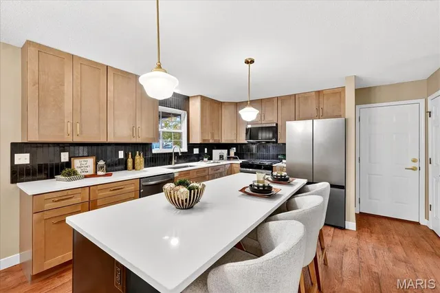 $389,900 | 607 Shamrock Drive, O'Fallon, IL 62269