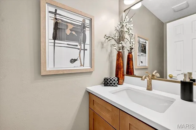 $389,900 | 607 Shamrock Drive, O'Fallon, IL 62269