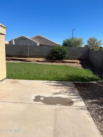 $2,200 | 1744 East Robin Lane, Gilbert, AZ 85296