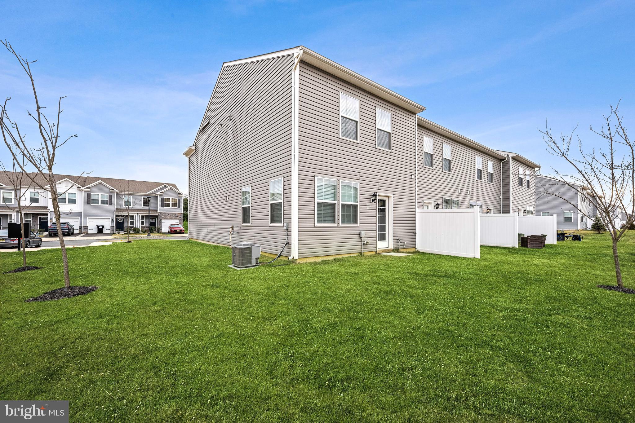 39 Nelsons Way Westampton, NJ 08060 - Photo 5 of 23 a view of a house with backyard
