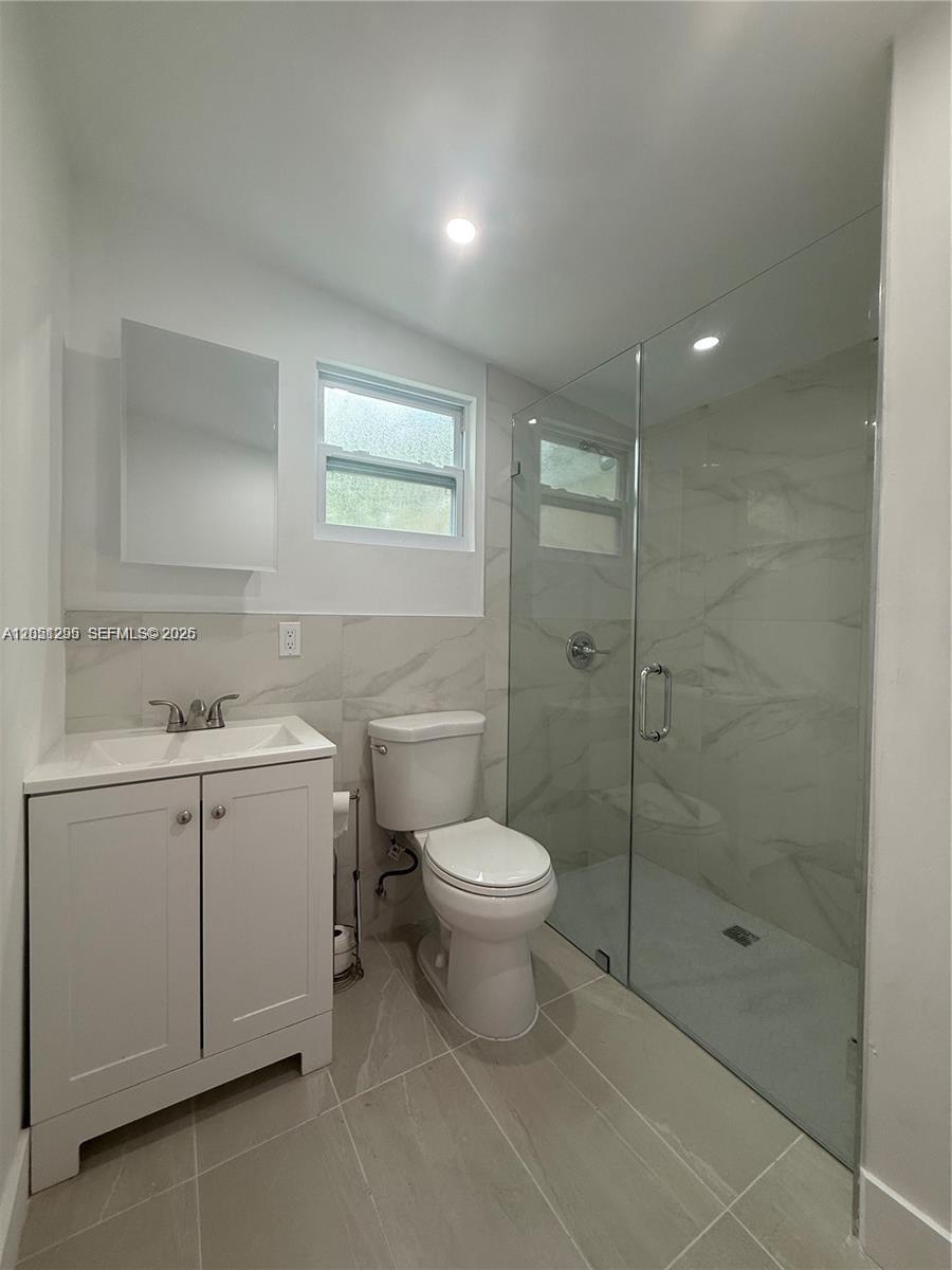 6765 Southwest 34th Street, Unit 1 Miami, FL 33155 - Photo 9 of 10