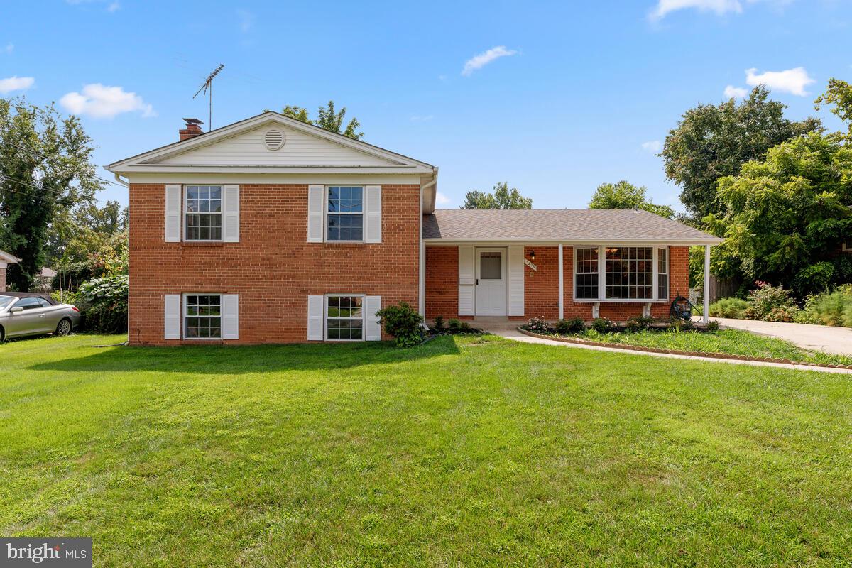 2826 Vixen Lane Silver Spring, MD 20906 - Photo 2 of 41 Gallery Image 2