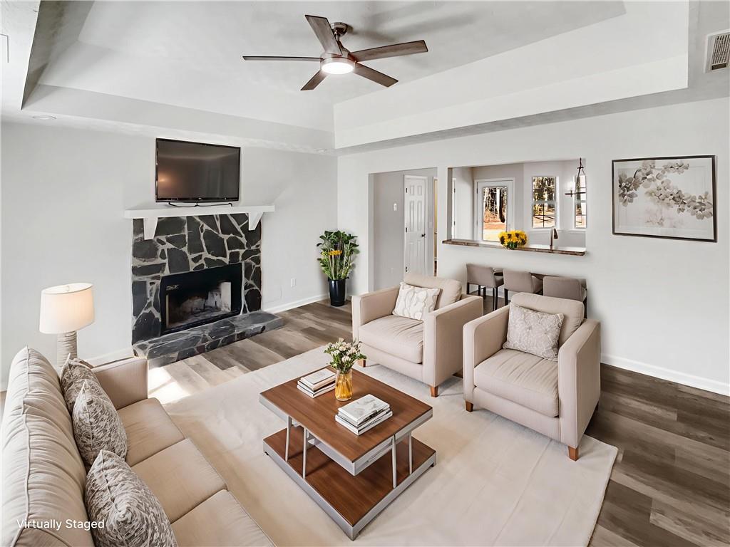 24 Chelsea Lane Grantville, GA 30220 - Photo 3 of 20 a living room with furniture and a flat screen tv