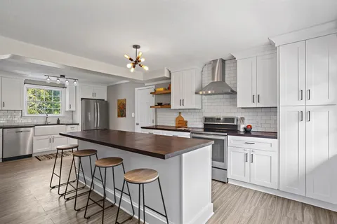 $389,500 | 3108 Boulder Park Drive, Nashville, TN 37214