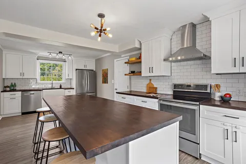 $389,500 | 3108 Boulder Park Drive, Nashville, TN 37214