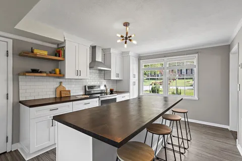 $389,500 | 3108 Boulder Park Drive, Nashville, TN 37214