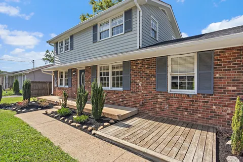 $389,500 | 3108 Boulder Park Drive, Nashville, TN 37214