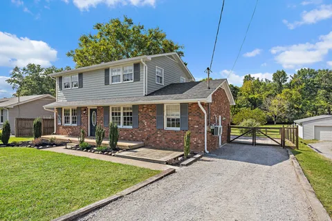 $389,500 | 3108 Boulder Park Drive, Nashville, TN 37214