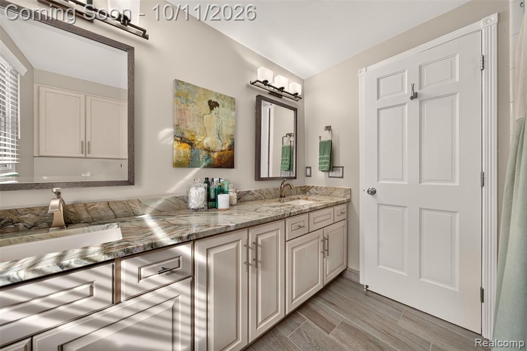 3705 Summit Ridge Drive Rochester Hills, MI 48306 - Photo 43 of 97 Gallery Image 43