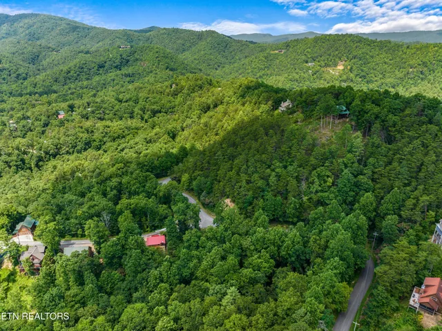 $38,960 | 1005 Laurel Road, Townsend, TN 37882