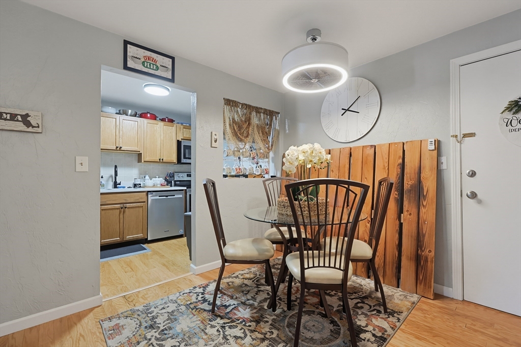 23 Erick Road, Unit 20 Mansfield, MA 02048 - Photo 18 of 36 Gallery Image 18