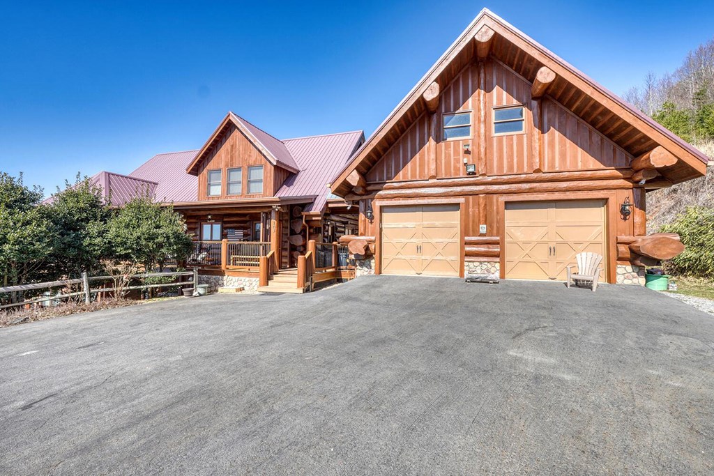 103 Wisteria Drive Murphy, NC 28906 - Photo 47 of 62 a front view of a house with a yard