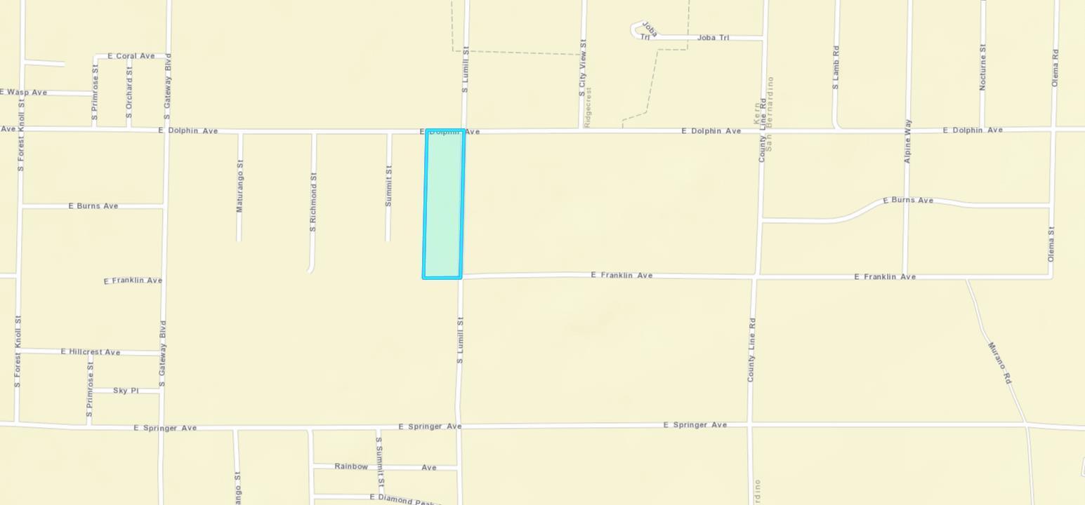 4 West Dolphin Avenue Ridgecrest, CA 93555 - Photo 4 of 16 a bathroom with a shower