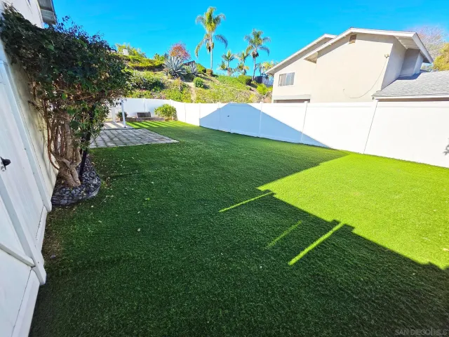 $4,295 | 2230 Ledgeview Lane, Spring Valley, CA 91977