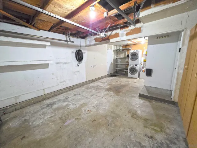 $4,295 | 2230 Ledgeview Lane, Spring Valley, CA 91977