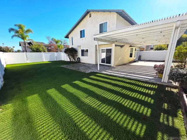 $4,295 | 2230 Ledgeview Lane, Spring Valley, CA 91977