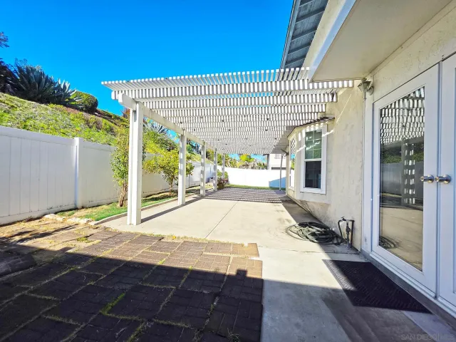 $4,295 | 2230 Ledgeview Lane, Spring Valley, CA 91977