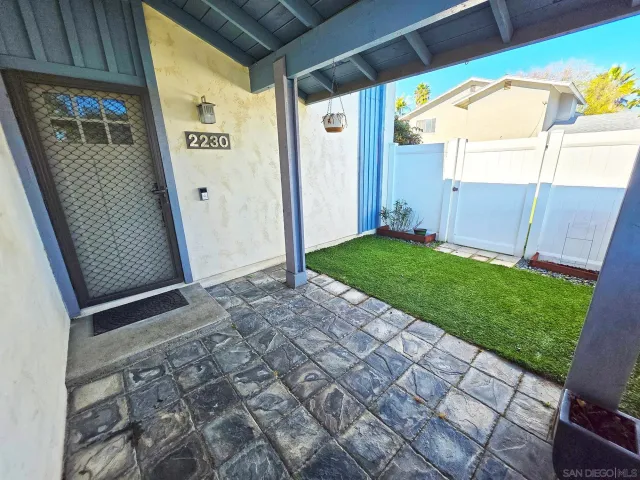 $4,295 | 2230 Ledgeview Lane, Spring Valley, CA 91977