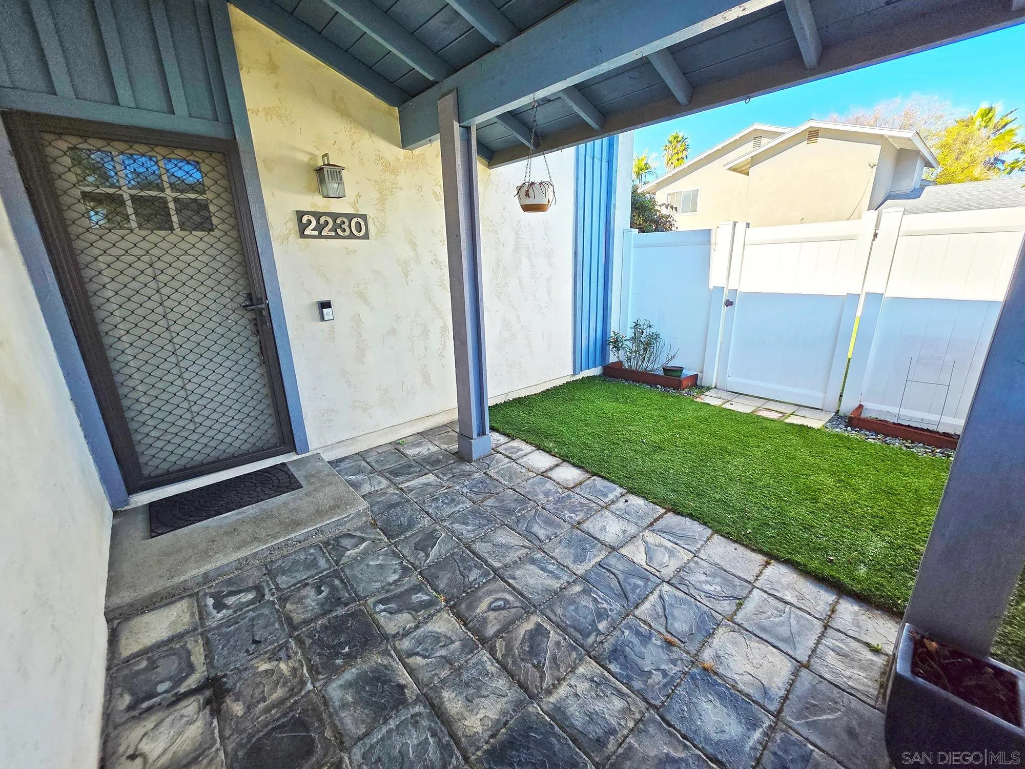 2230 Ledgeview Lane Spring Valley, CA 91977 - Photo 6 of 29