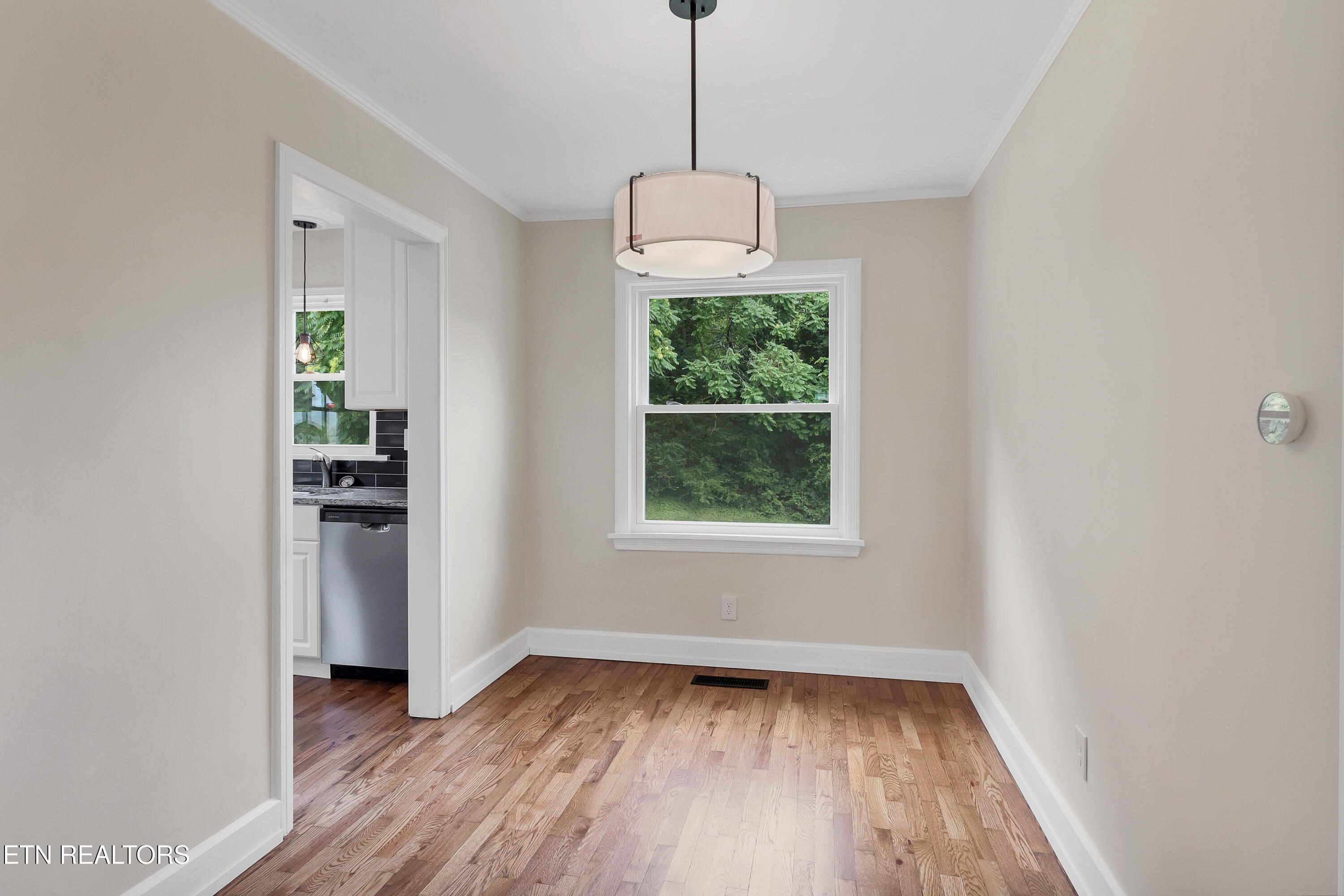 115 South Everett High Road Maryville, TN 37804 - Photo 7 of 28 DSC05228-2