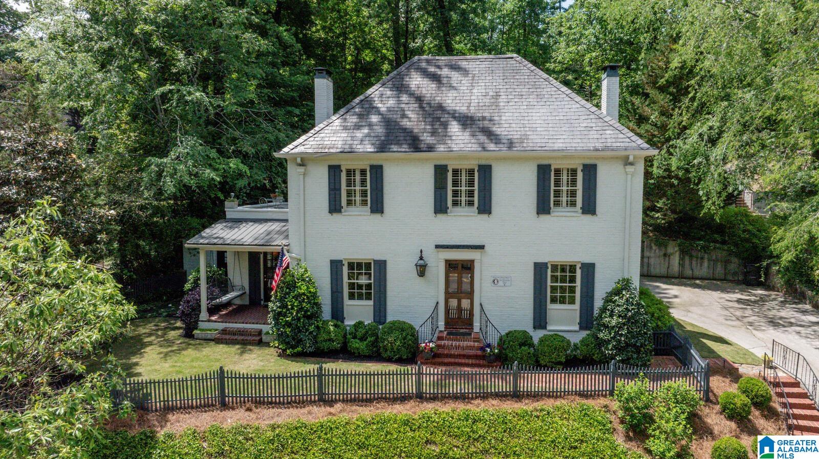 10 Memory Lane Birmingham, AL 35213 - Photo 5 of 67