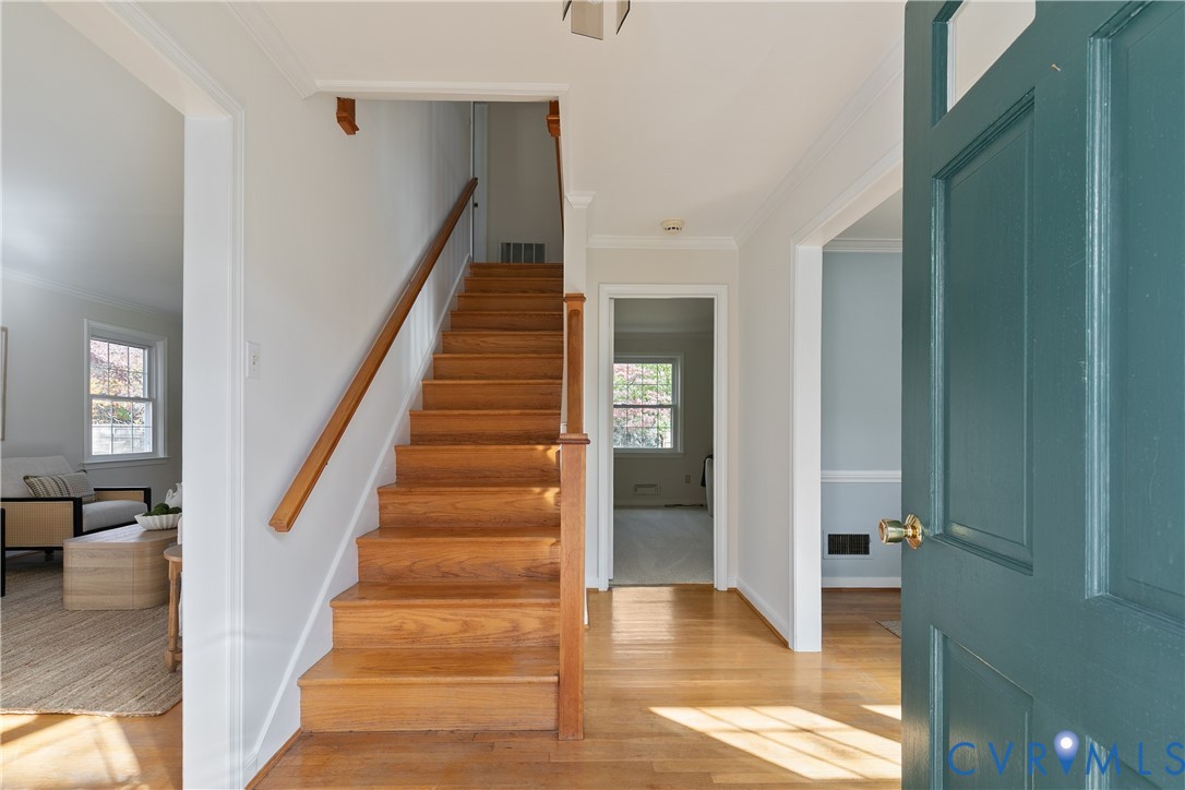 10200 Merrigan Road Richmond, VA 23235 - Photo 11 of 47 a view of an entryway