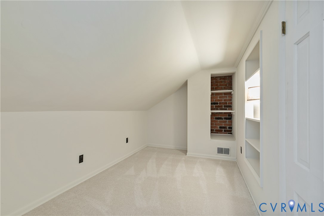 10200 Merrigan Road Richmond, VA 23235 - Photo 33 of 47 a view of room with walk in closet