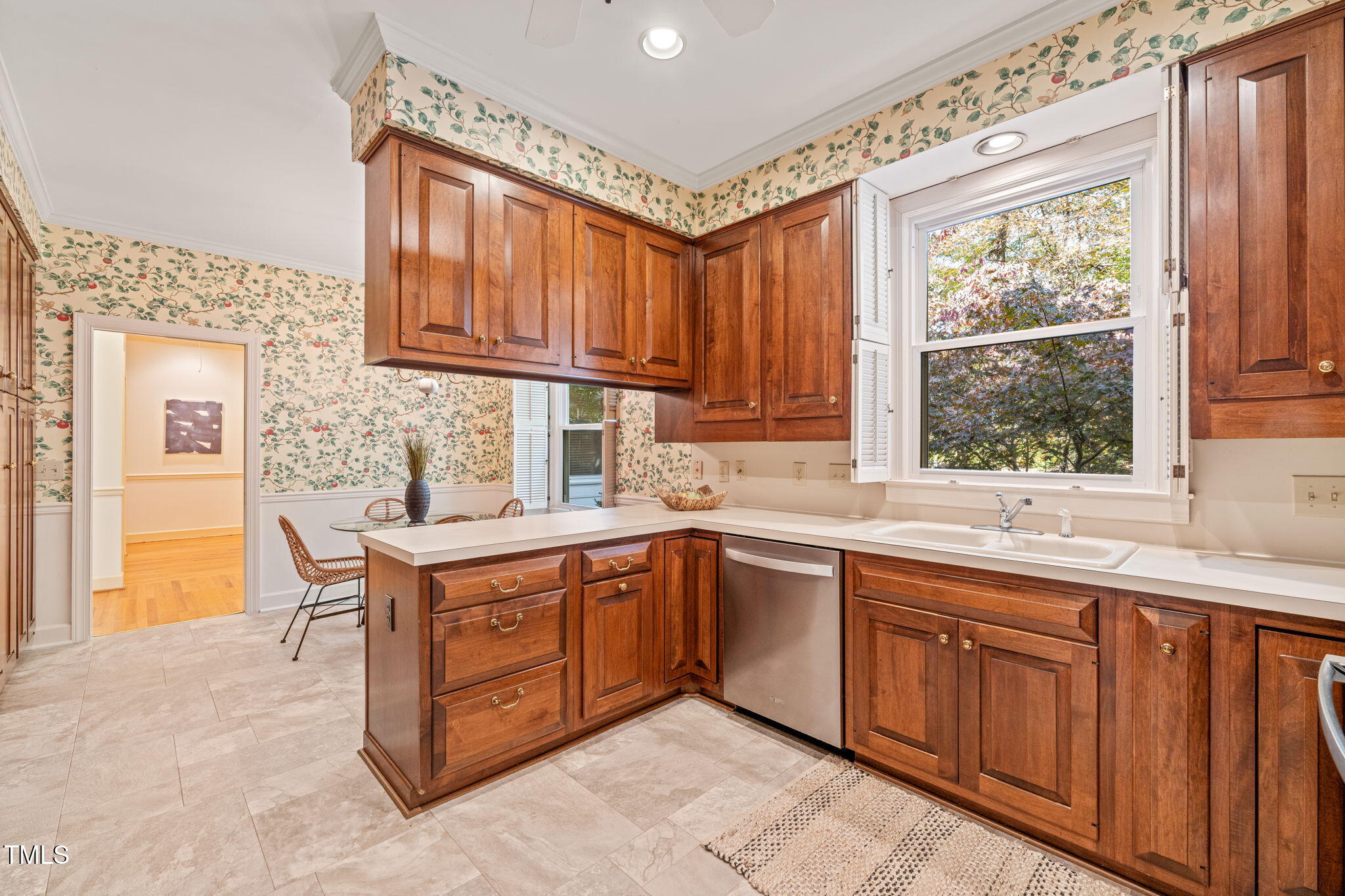 2209 Ridgefield Drive Chapel Hill, NC 27517 - Photo 15 of 57 9-web-or-mls-DSC01812