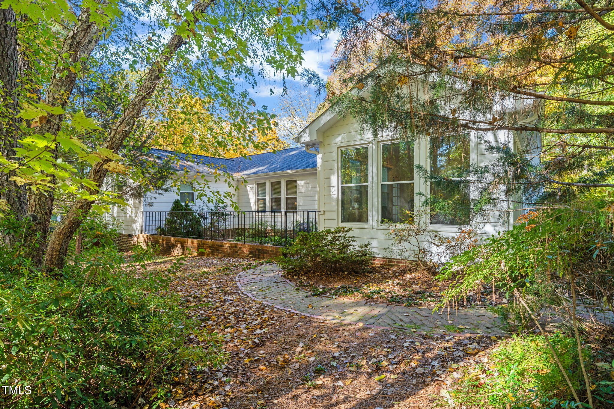 2209 Ridgefield Drive Chapel Hill, NC 27517 - Photo 46 of 57 front view of a house with a yard
