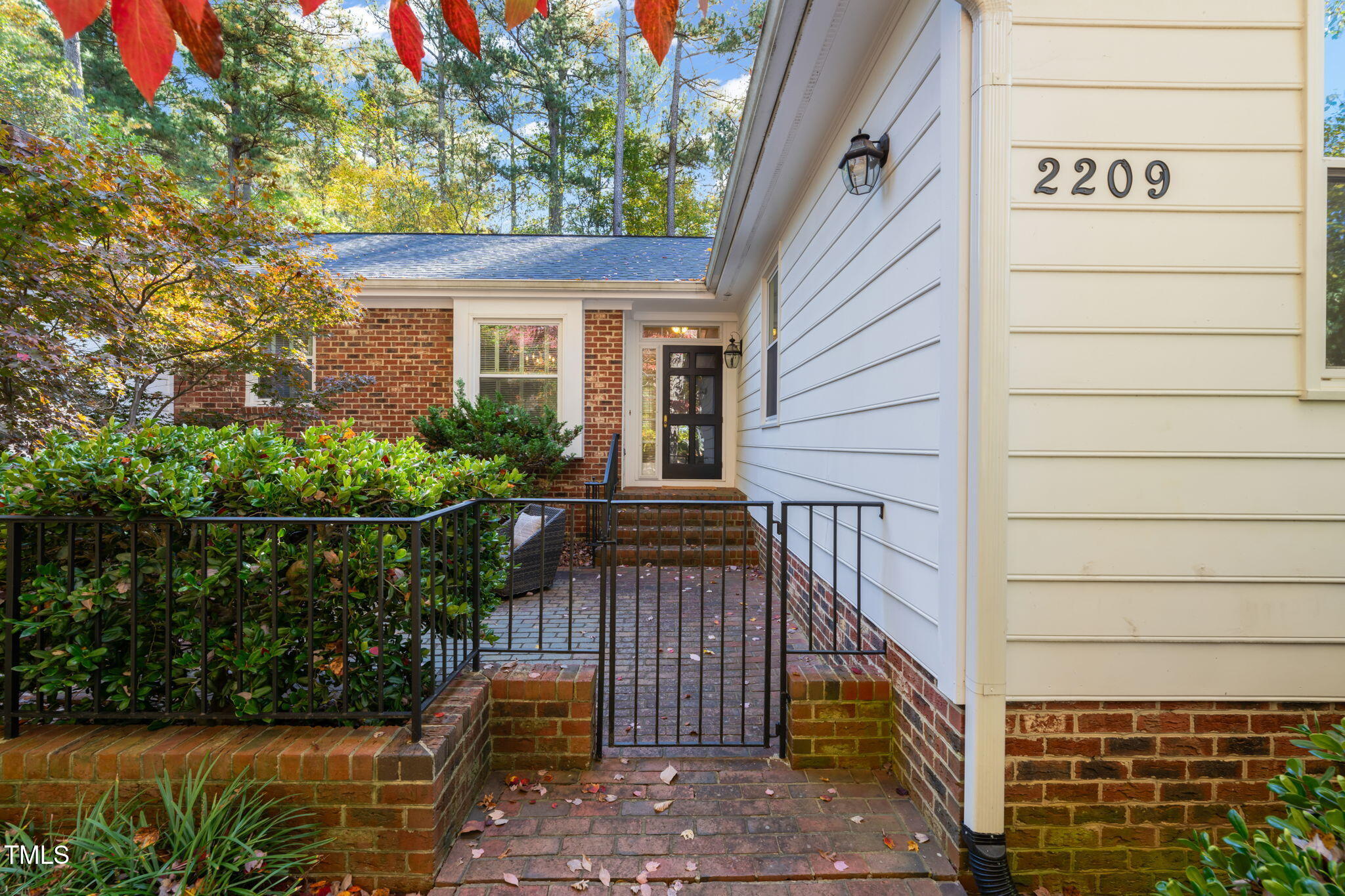 2209 Ridgefield Drive Chapel Hill, NC 27517 - Photo 48 of 57 48-web-or-mls-DSC01774