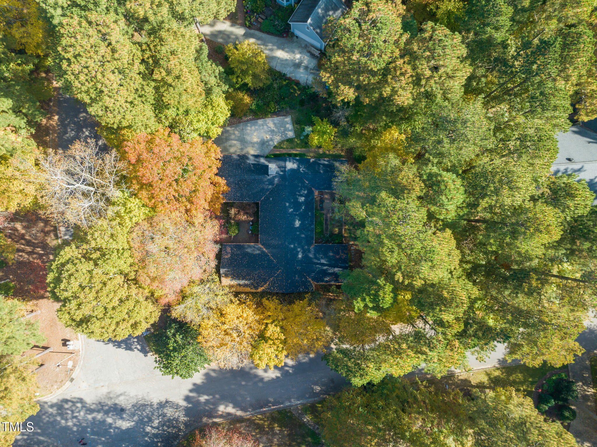 2209 Ridgefield Drive Chapel Hill, NC 27517 - Photo 55 of 57 55-web-or-mls-DJI_0638