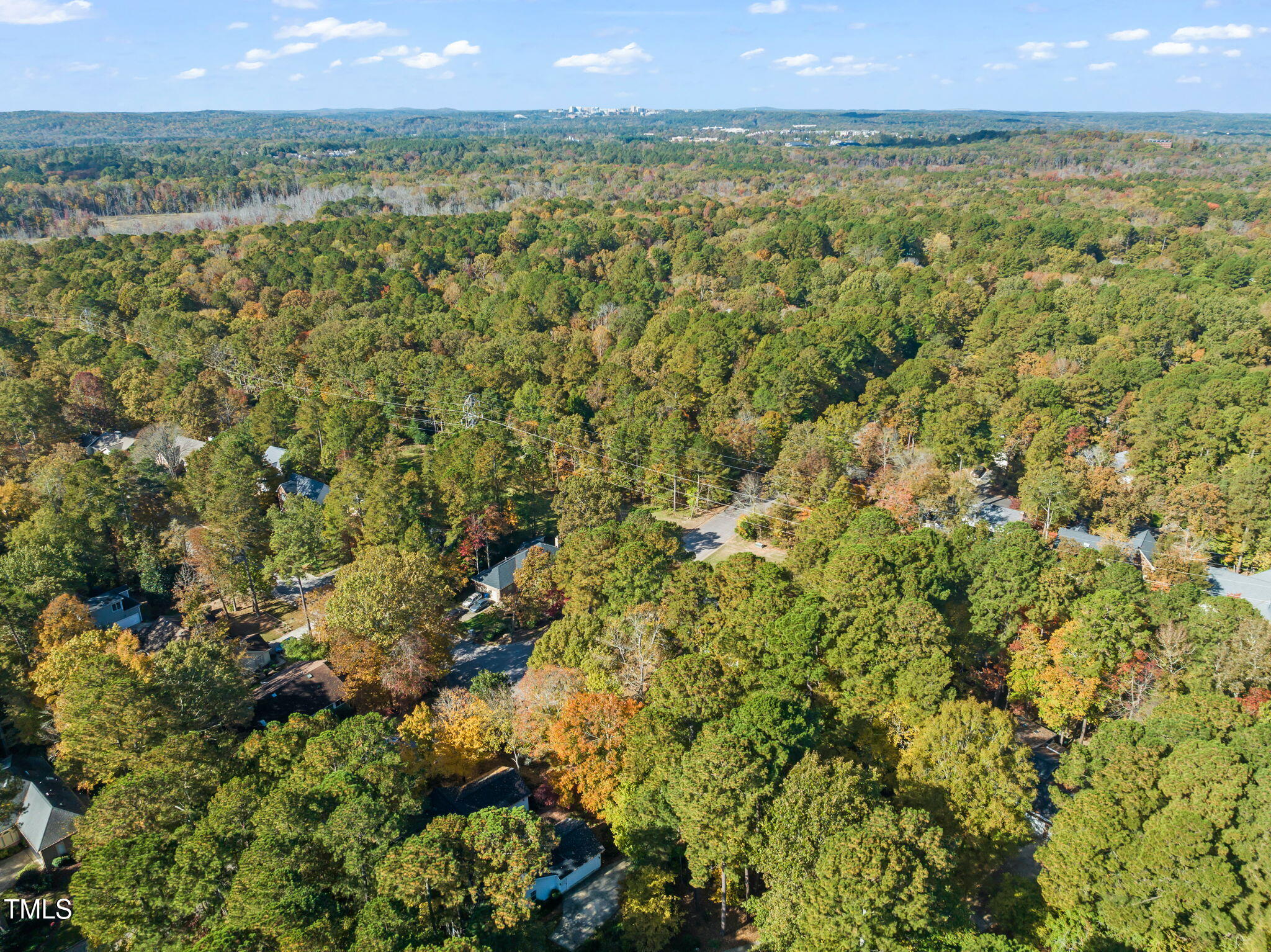 2209 Ridgefield Drive Chapel Hill, NC 27517 - Photo 57 of 57 a view of a lush green field