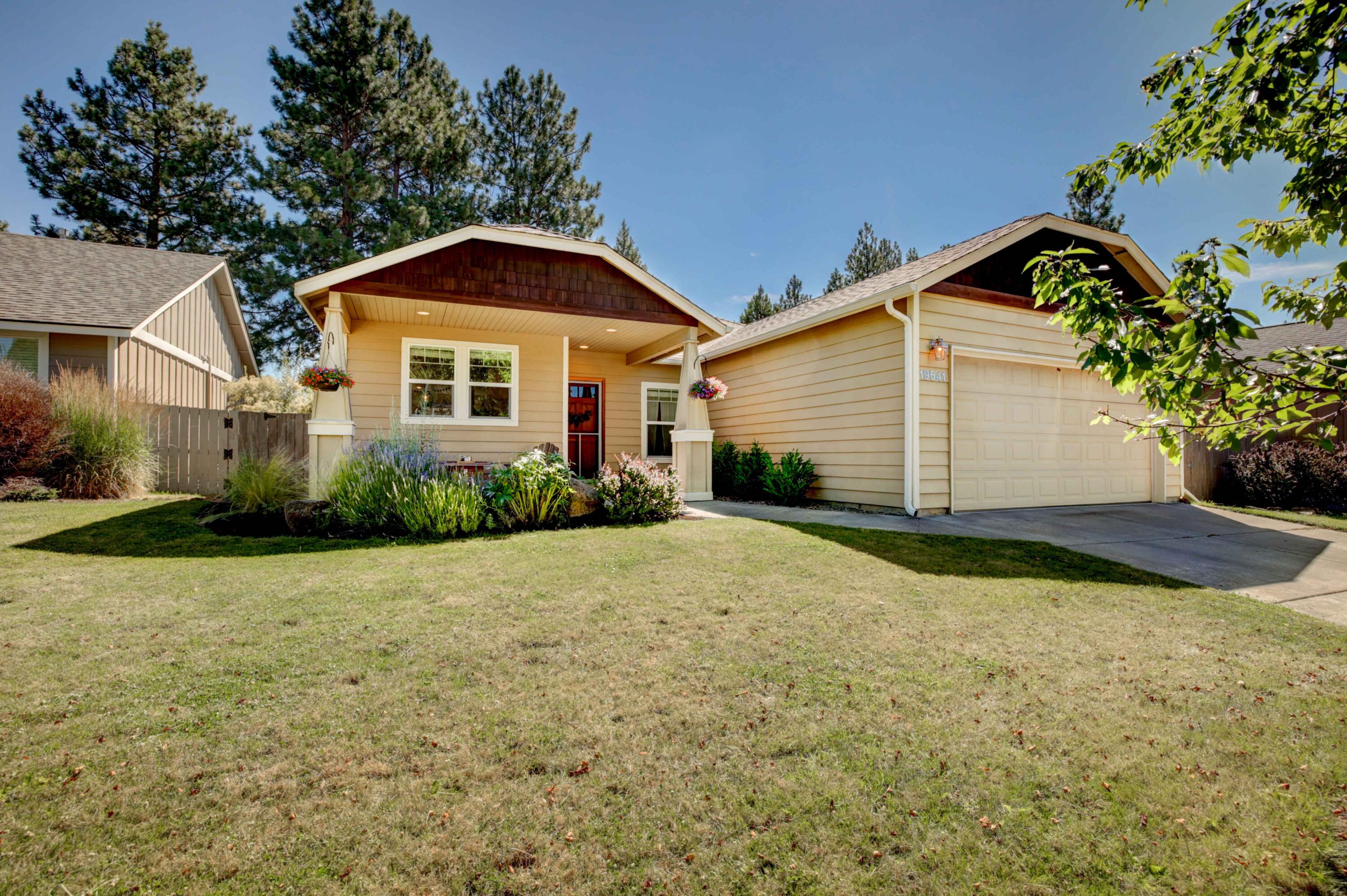 19541 Fishhawk Loop Bend, OR 97702 - Photo 1 of 28 Fishhawk FRONT