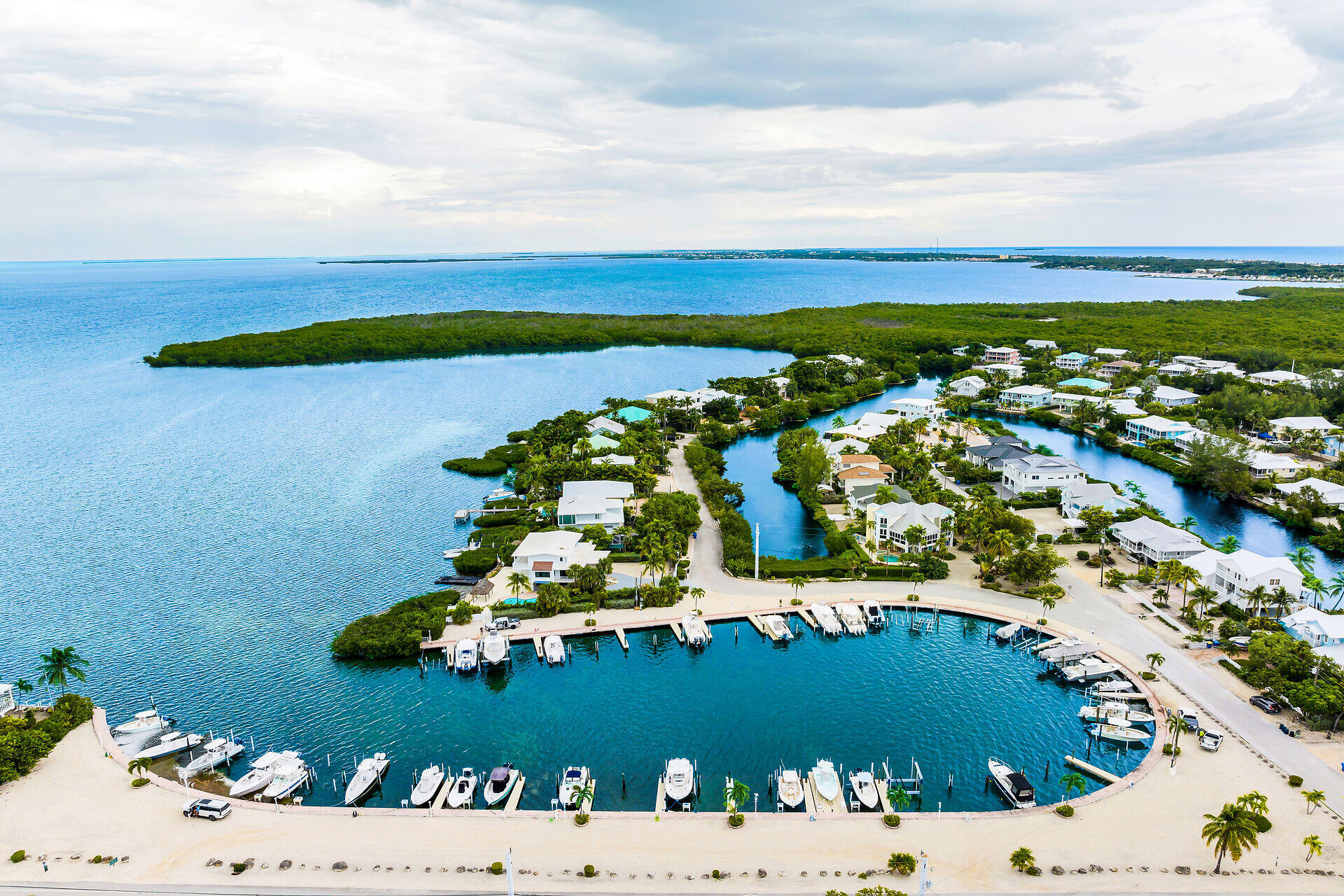 116 Gulf Side Drive Islamorada, FL 33036 - Photo 16 of 67 116 Gulfside Dr Venetian Shores